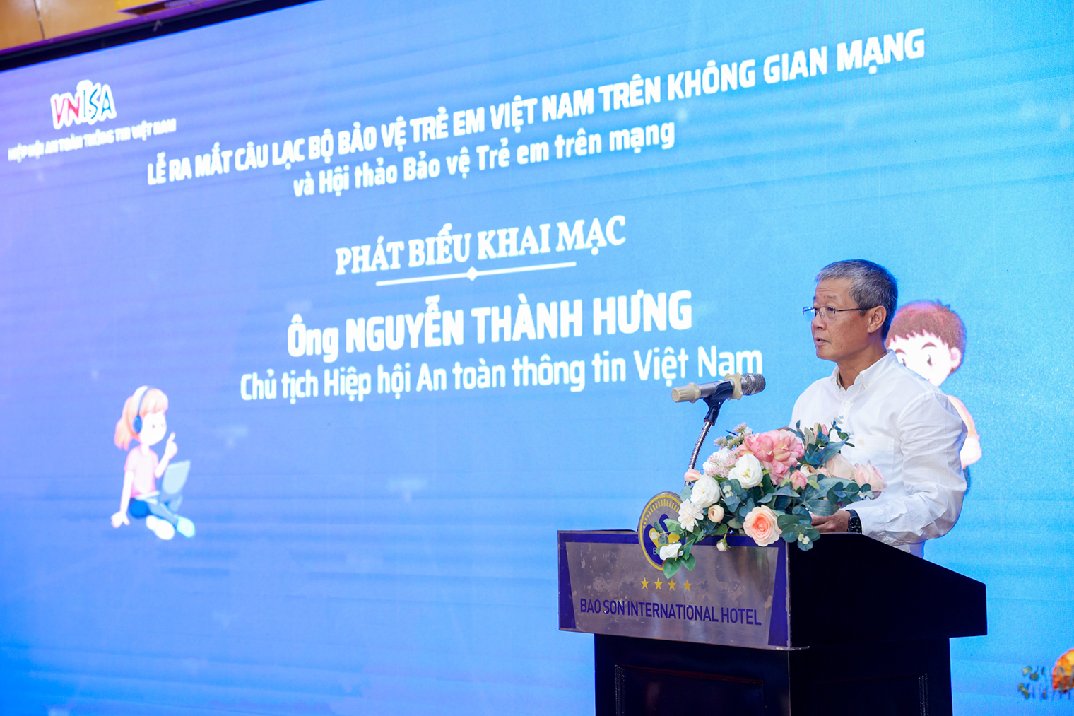 Ra mắt Câu lạc bộ bảo vệ trẻ em Việt Nam trên không gian mạng
